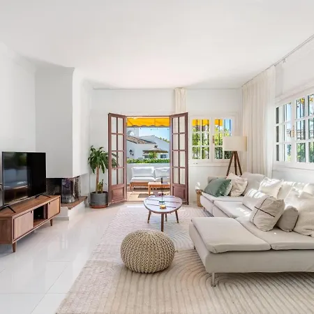 Aldea Blanca 20, 2 Bedroom Appartamento *