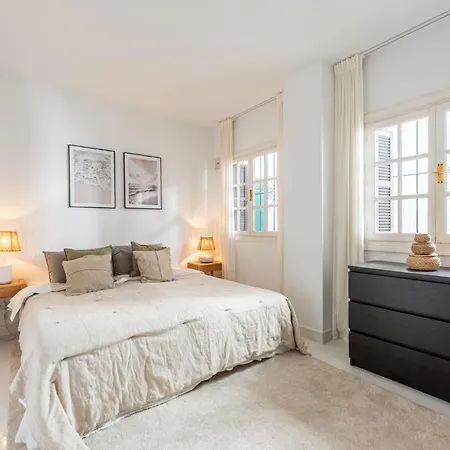 Aldea Blanca 20, 2 Bedroom Appartamento Marbella